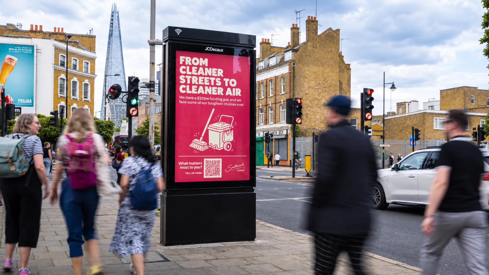 Southwark JCDecaux digital board mock-up